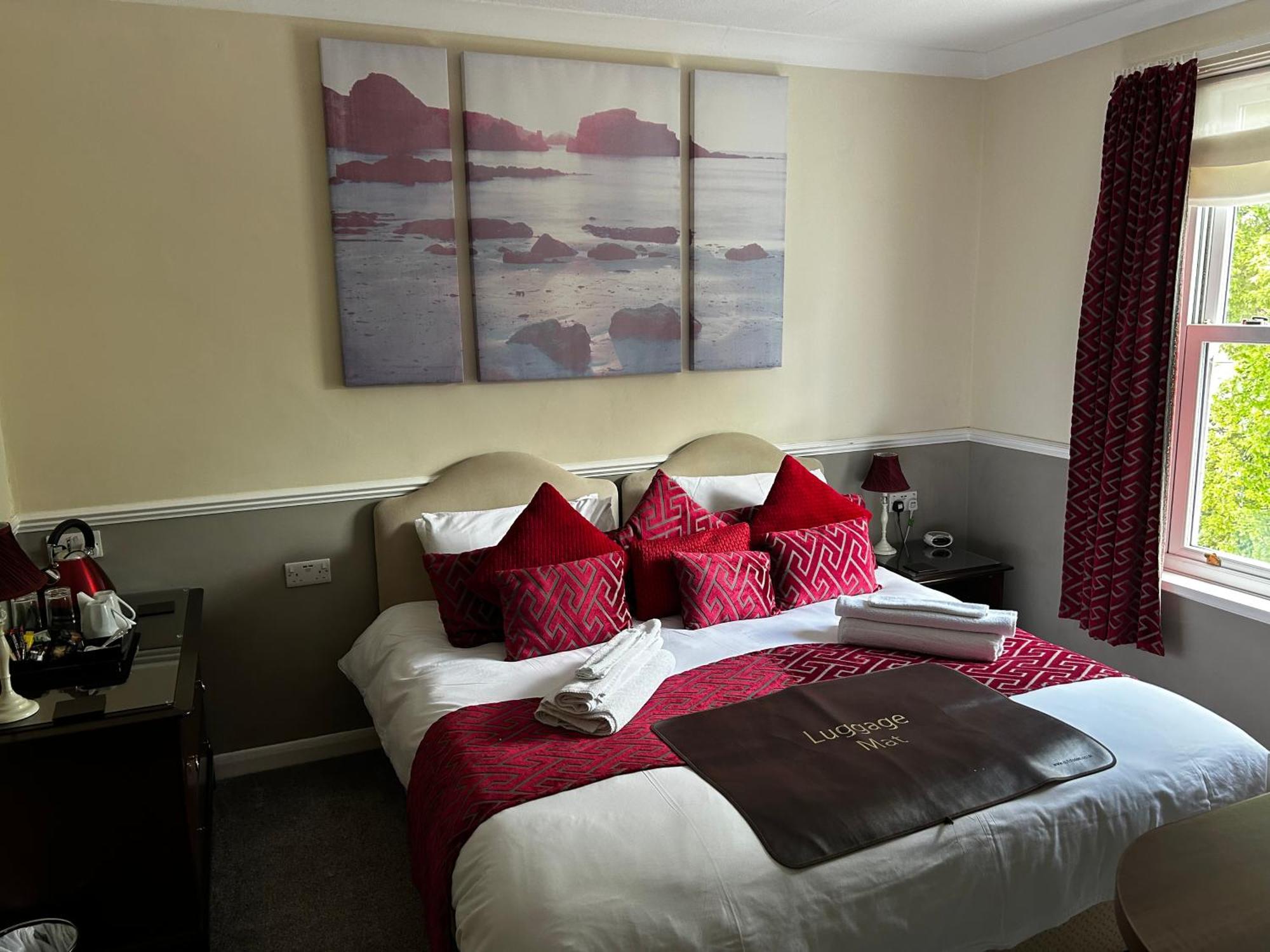 Amber House Hotel Paignton Exterior photo
